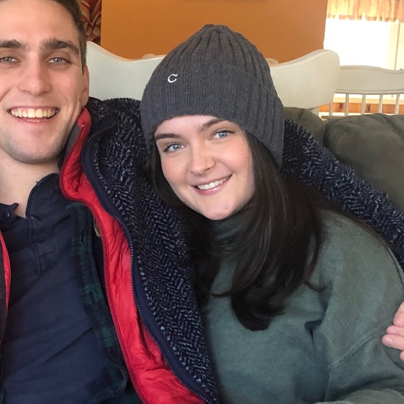 🎉Meet your Posher, Monique🎉 - Picture 2 of 8